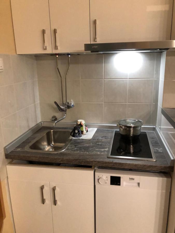 Apartment Amn Center