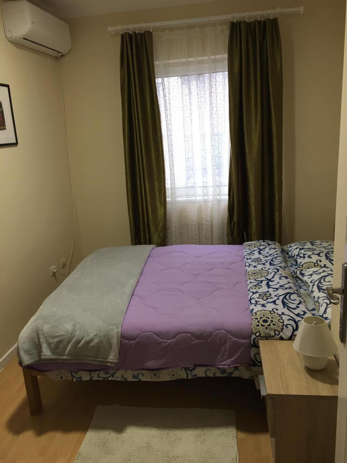 Apartment Amn Center