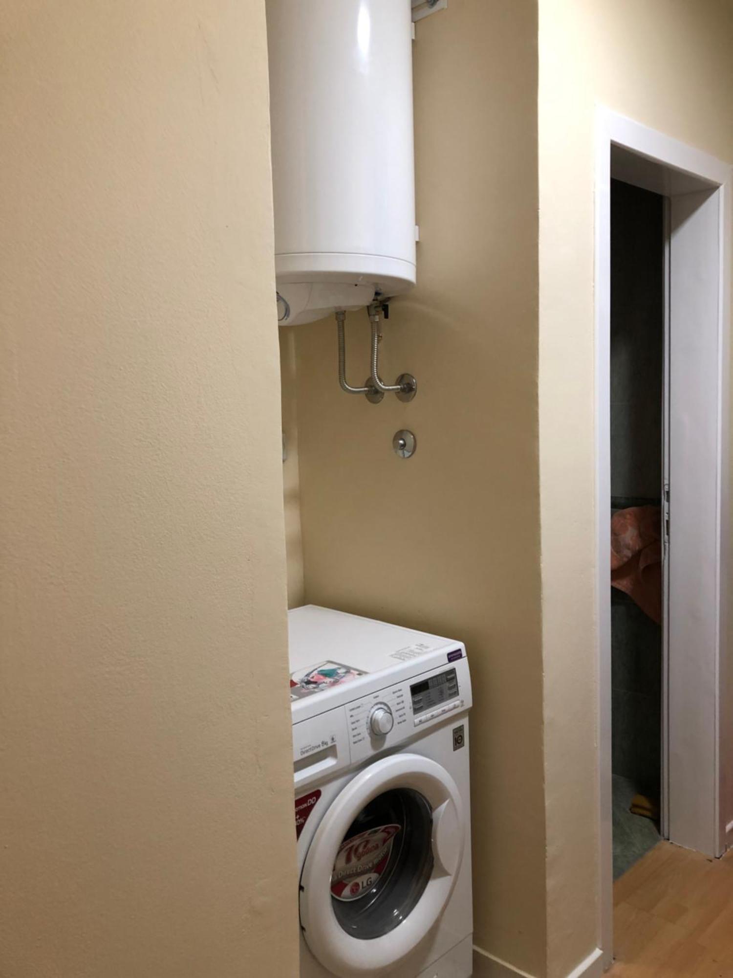 Amn Center Apartment *